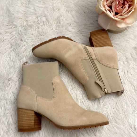 NEW Violet & Red Loaded Knit Cuff Tan ankle bootie women size 6.5 - Picture 4 of 6